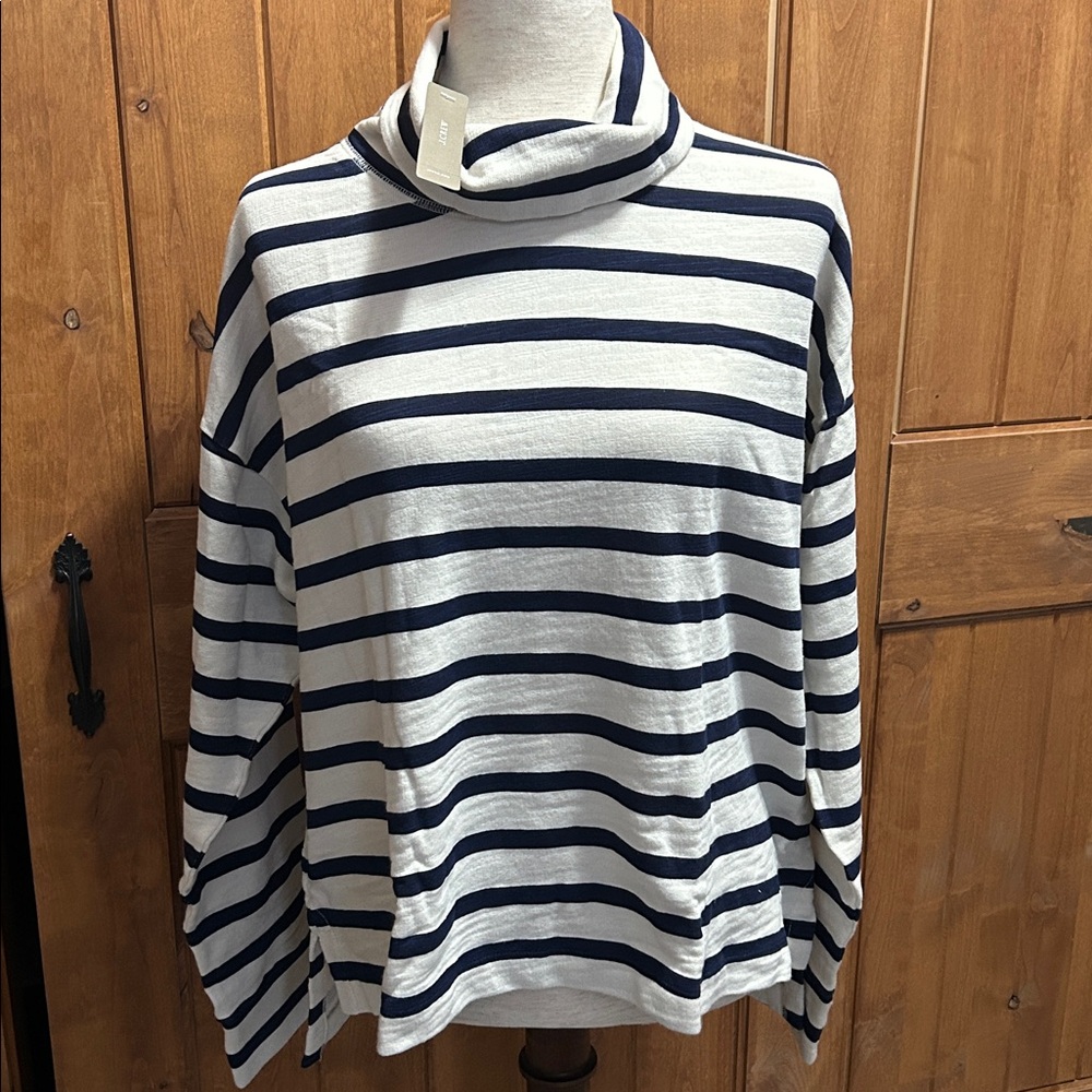 NWT JCrew Vintage Cotton Terry Turtleneck Soft Cottage Preppy Coastal Size XL - Picture 2 of 10